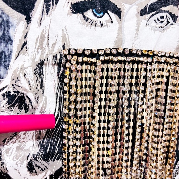 GUESS Grey tie-dye t-shirt with cowgirl and diamond fringes - Picture 7 of 8